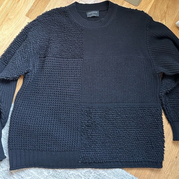 MINKPINK Women’s Black Textured Crewneck Sweater - Picture 4 of 4